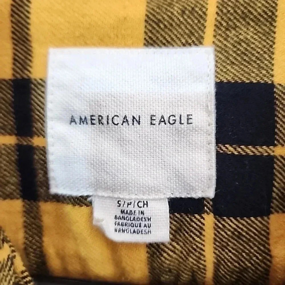American Eagle men's button-up flannel. Size small - Picture 6 of 6